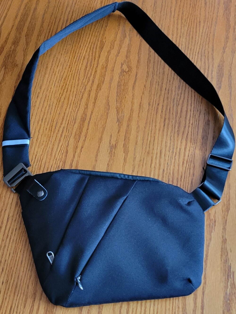 Men's/Women's Anti-Theft Black Sling Belt Bag with Adjustable Strap